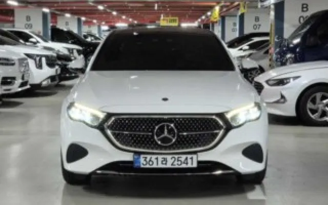 수원중고차개인직거래 E-클래스 W214 E200 매물 사진 3 - 2026/05 166km