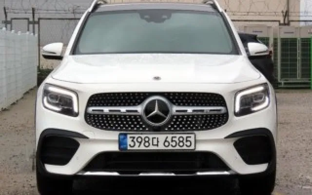 수원중고차개인직거래 GLB클래스 X247 GLB 250 4MATIC 매물 사진 9 - 2022/06 20,135km
