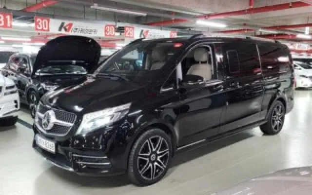 수원중고차개인직거래 V클래스 V300 d 4MATIC 매물 사진 12 - 2023/09 49,212km