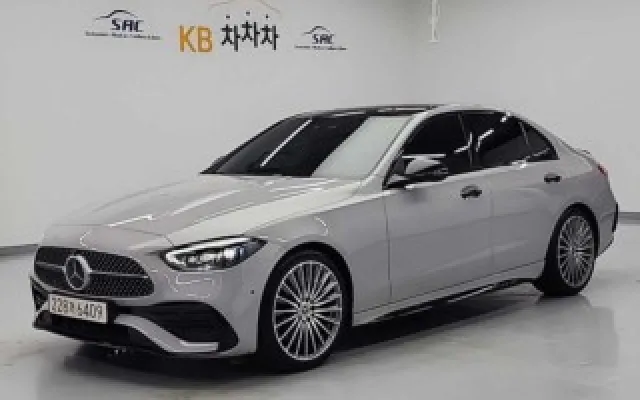 수원중고차개인직거래 C클래스 W206 C300 4MATIC AMG 라인 매물 사진 15 - 2023/05 65,949km